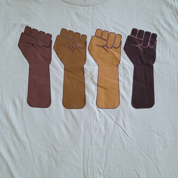 Bowery Supply Co. Raised Fists✊️ Graphic Tee👕 - Picture 11 of 11